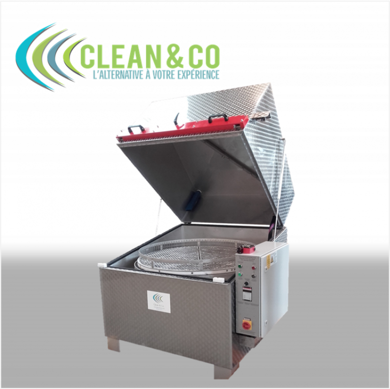 La machine de lavage automatique ECA pour un nettoyage de vos robots tondeuse pour les professionnels de Lyon (69) et sa région.